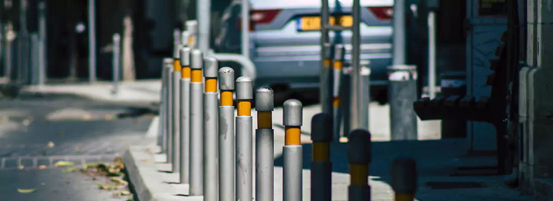 Safe and Convenient Retractable Barrier Column Systems for Properties in Largo, FL