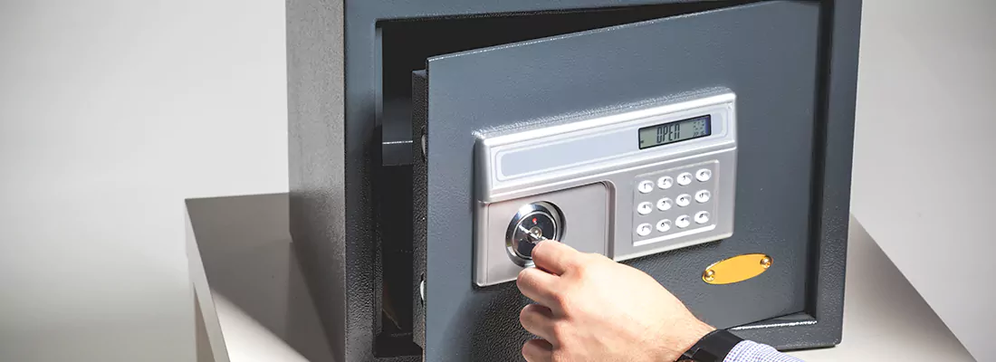 Safe Opening Repair in Largo