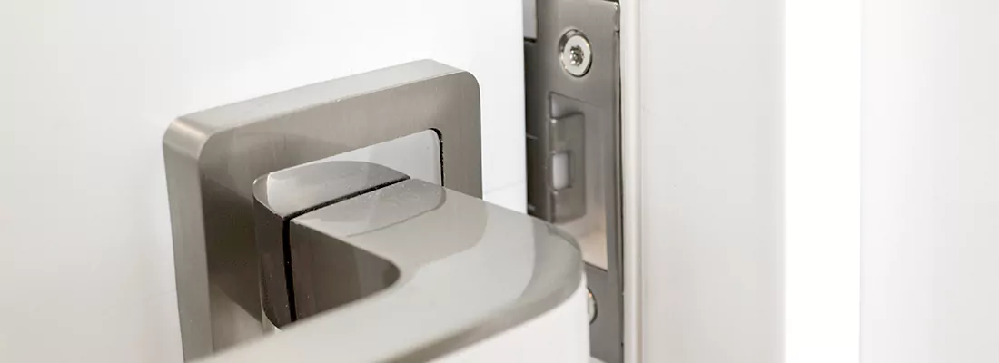 Seamless Integration of Magnetic Locks with Access Control Systems in Largo, FL